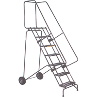 &eacute;chelles mobiles Fold-N-Store, 7 marches, Perfor&eacute;, Hauteur 70" MAS Chibougamau