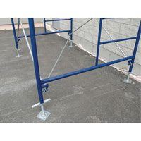 Accessoires pour &eacute;chafaudage - V&eacute;rin ajustable , V&eacute;rin ajustable, 24" la x 24" h MAS Chibougamau