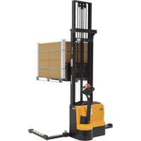 Gerbeur &agrave; m&acirc;t double, Fonctionnement &eacute;lectrique, Capacit&eacute; 2200 lb, Lev&eacute;e max 150" MAS Chibougamau