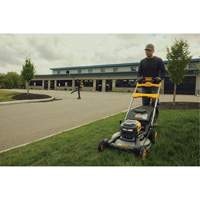 60V MAX* Brushless Cordless RWD Mower Kit, Self-Propelled Walk-Behind, Battery Powered, 21" Cutting Width MAS Chibougamau