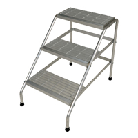 Escabeau en aluminium, 3 marches, 34-9/16" x 22-13/16" x Hauteur 30" MAS Chibougamau