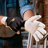 Anti-Vibration Air Glove&reg;, Size Medium, Pearl Leather Palm MAS Chibougamau