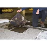 Tampons Husky Spilltration, Huile seulement, 16" x 16", 17,2 gal. d'absorption MAS Chibougamau