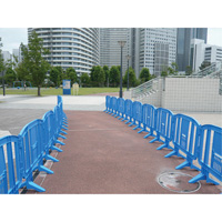 Minit Barricade, Interlocking, 49" L x 39" H, Green MAS Chibougamau