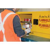 Armoire pour produits inflammables, 12 gal., 2 Porte(s), 43" La x 18" h x 18" p MAS Chibougamau