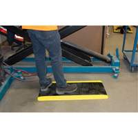 Anti-Fatigue Matting, Diamond, 1-2/3' x 3-1/4' x 3/4", Black/Yellow, Polyurethane MAS Chibougamau