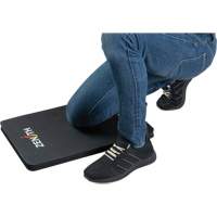 Kneeling Mat, 14" L x 21" W, 1" Thick MAS Chibougamau