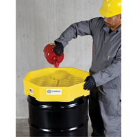 Bung Access Ultra-Drum Funnel&reg; with Spout MAS Chibougamau