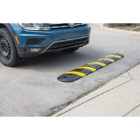 Speed Bump Kit, Rubber, 4' L x 11" W x 2" H MAS Chibougamau