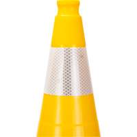 C&ocirc;ne de signalisation de premi&egrave;re qualit&eacute;, 28", Jaune, Bande(s) r&eacute;fl&eacute;chissante(s) 4" MAS Chibougamau
