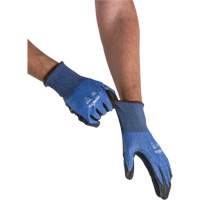 Gants l&eacute;gers et haute dext&eacute;rit&eacute; r&eacute;sistants &agrave; la coupe, Taille 11, Calibre 18, Rev&ecirc;tement Mousse de nitrile, Enveloppe en Acier inoxydable/PEHP/Tungst&egrave;ne, ASTM ANSI niveau A9 MAS Chibougamau