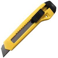 Couteau utilitaire, 8", Acier au carbone, Robuste, Prise en Plastique MAS Chibougamau