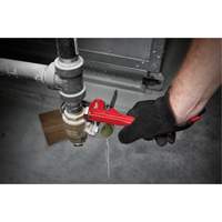 Pipe Wrench, 1" Jaw Capacity, 8" Long, Powder Coated Finish MAS Chibougamau