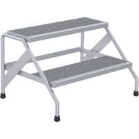 Escabeau en aluminium, 2 marche(s), 32-13/16" la x 24-9/16" lo x 20" h, Capacit&eacute; 500 lb MAS Chibougamau