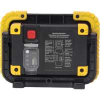 Lampe de travail portative, DEL, 10 W, 1000 lumens, Boîtier en Plastique MAS Chibougamau